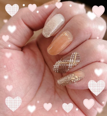 ちょっと早いバレタインネイル💅

セリア貼るジェルネイルを使用！

なんか🍫ぽいなぁーって思って購入❣️




いつも見て頂き
ありがとうございます(❁ᴗ͈ˬᴗ͈)


❤️👤📎も
感謝です<(_ _