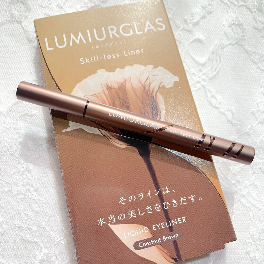 スキルレスライナー/LUMIURGLAS/リキッドアイライナーを使ったクチコミ(3枚目)