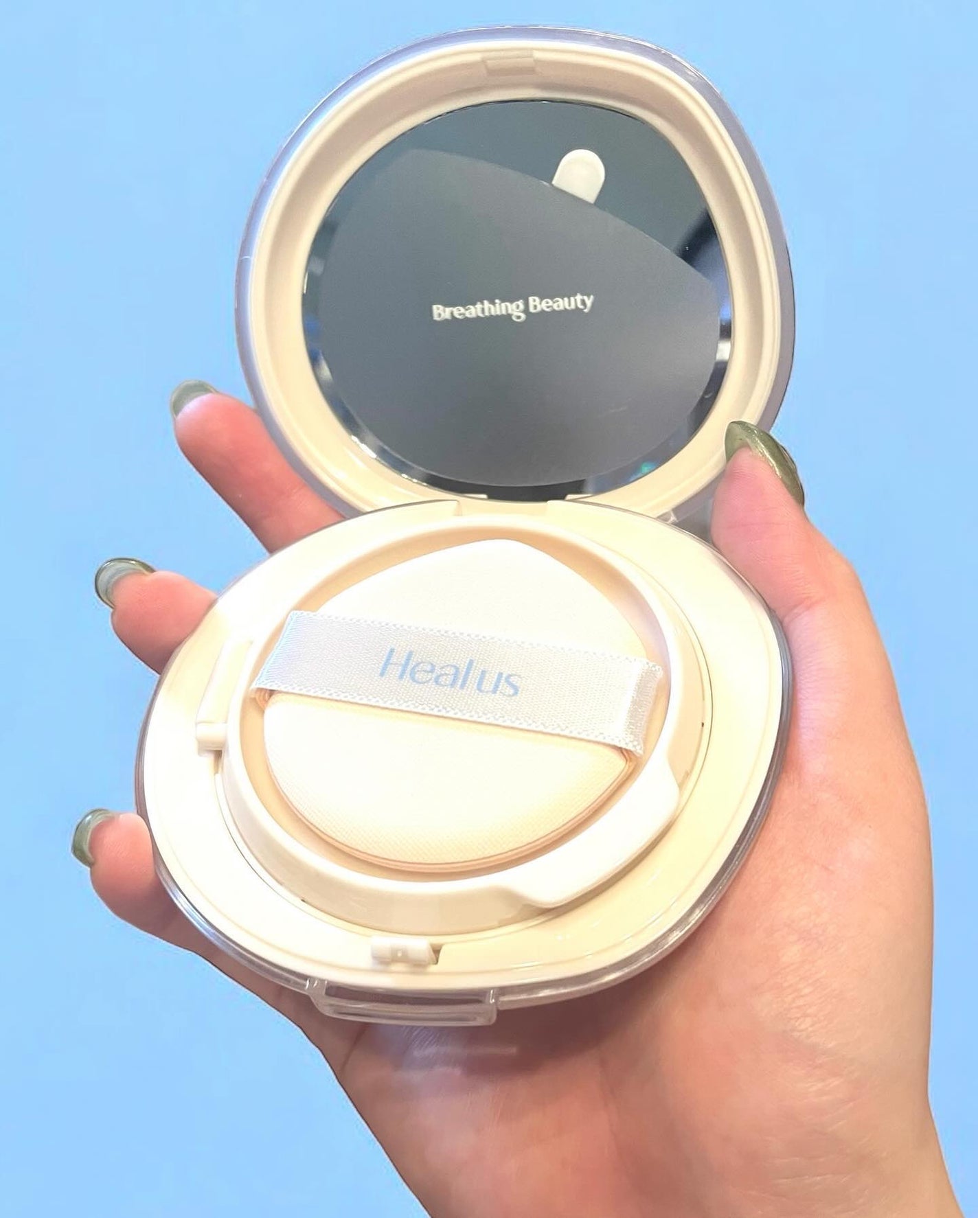 ブリージンググロークッション/Healus/クッションファンデーションを使ったクチコミ(4枚目)