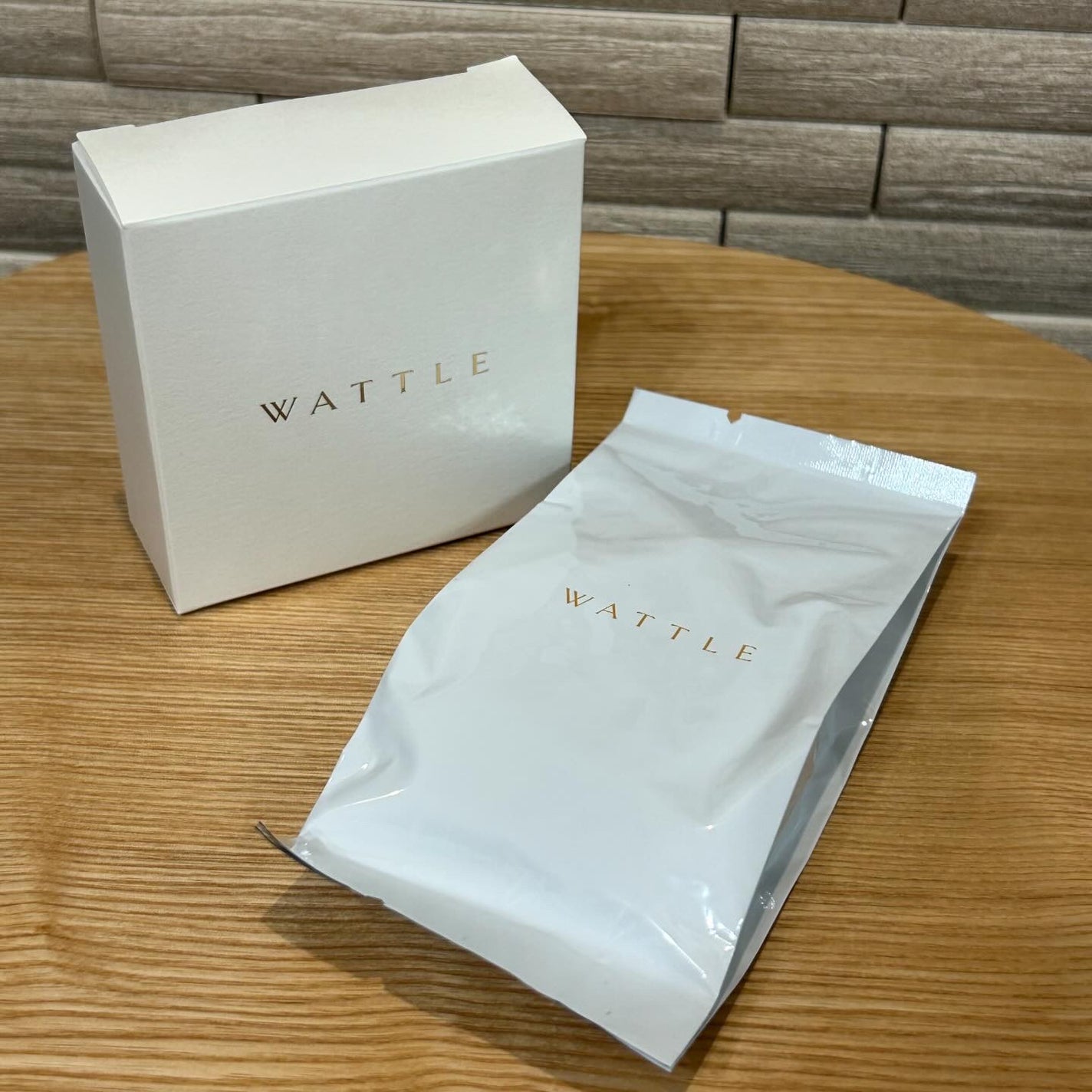 WATTLEクッションファンデーション|WATTLEの色味は?色選びの WATTLEクッションファンデーション|WATTLEの色味は?色選びの