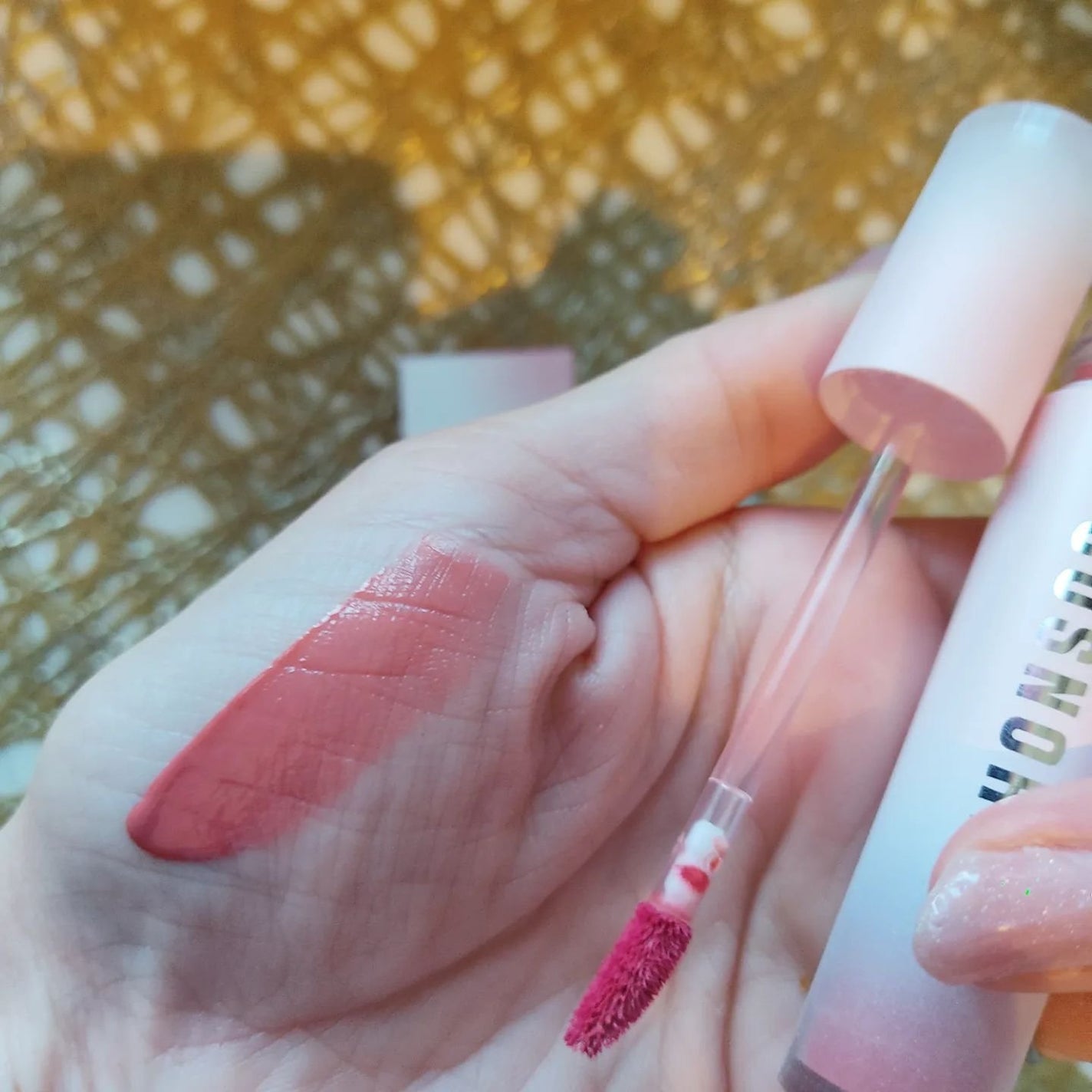 コスノリ ウォーターブラーリーティント/COSNORI/リップティントを使ったクチコミ(4枚目)