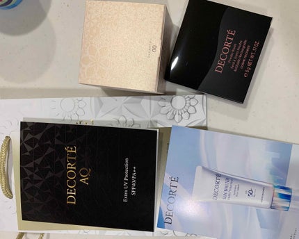 AQ MW フェイスパウダー/DECORTÉ/ルースパウダーを使ったクチコミ(1枚目)