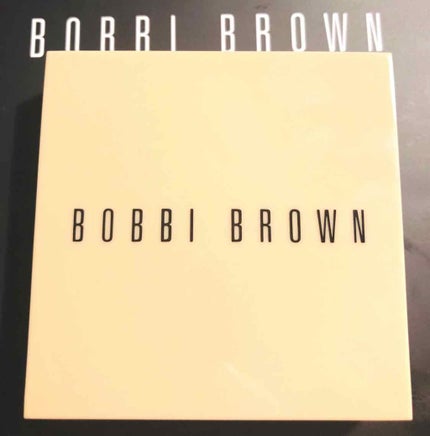 ヌード フィニッシュ イルミネイティング パウダー/BOBBI BROWN/プレストパウダーを使ったクチコミ(2枚目)