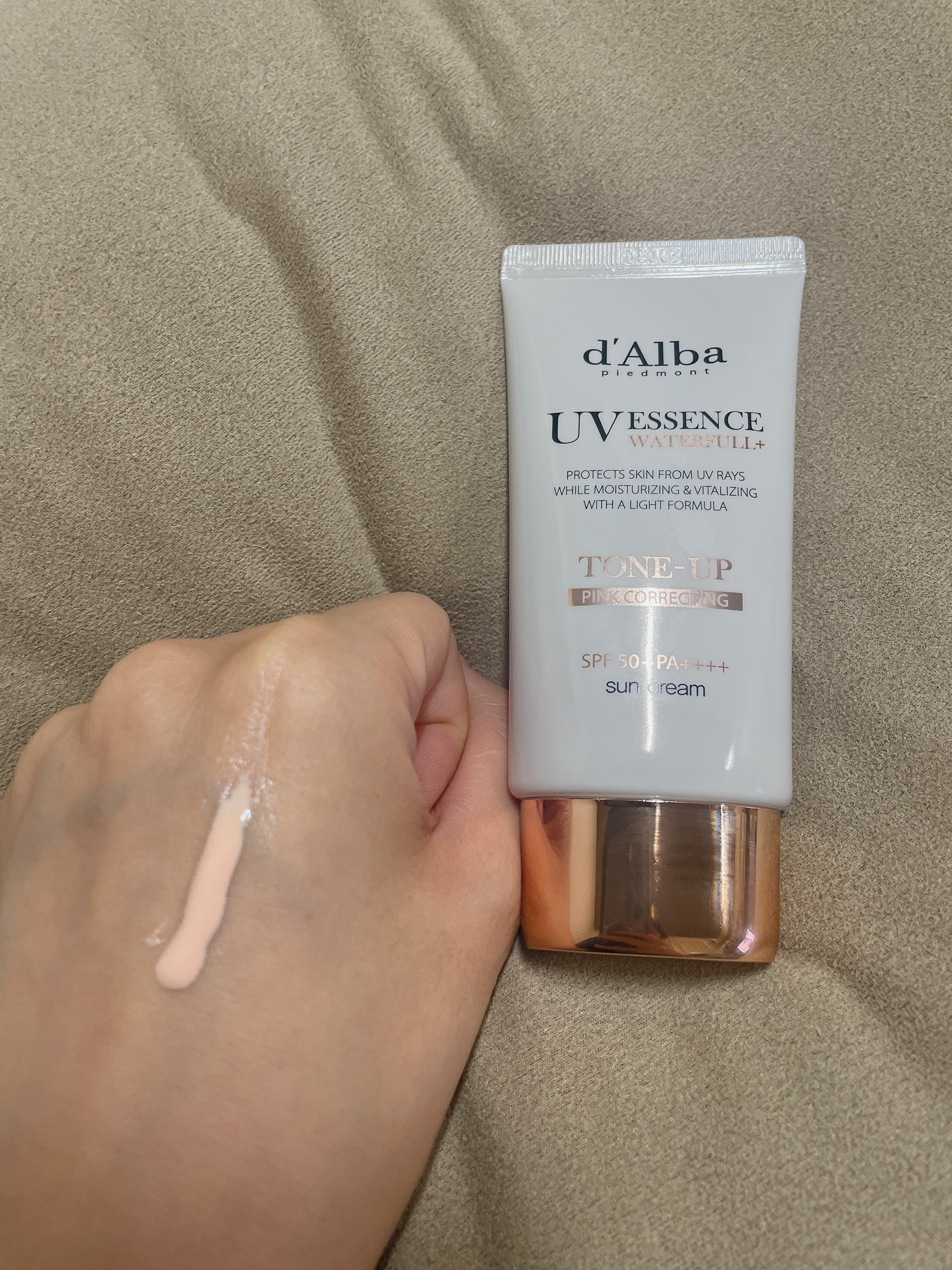 ダルバ ウォータフル エッセンス サンクリーム/ダルバ/日焼け止めクリームを使ったクチコミ（2枚目）