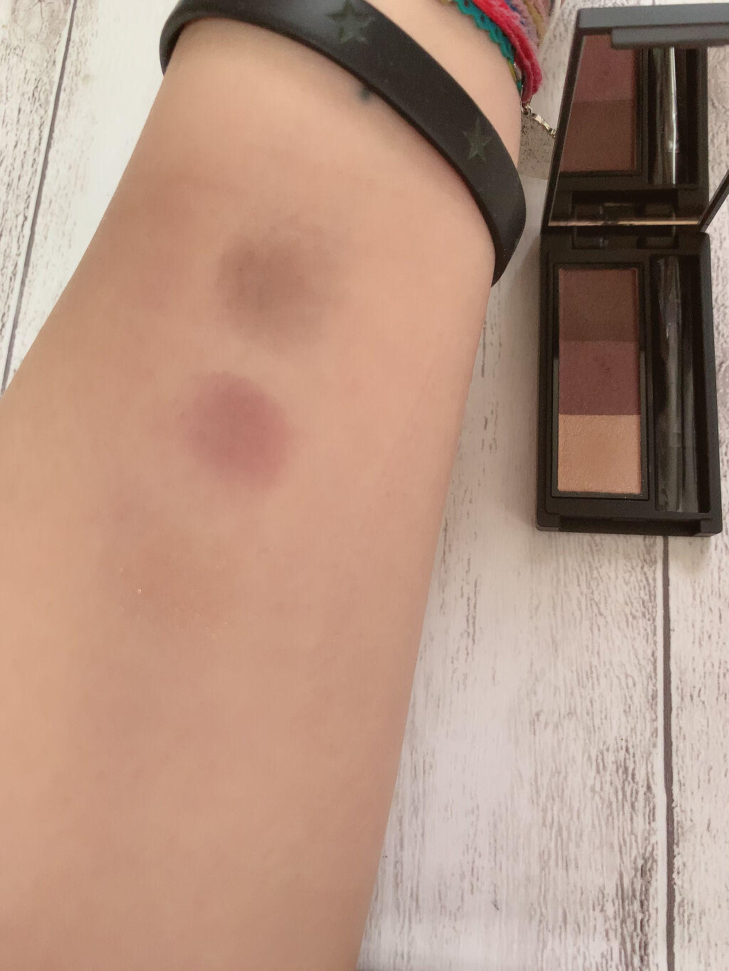 セルヴォーク インディケイトアイブロウパウダー 05 オレンジブラウン/Celvoke/パウダーアイブロウを使ったクチコミ（2枚目）