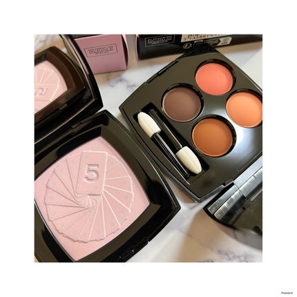 限定パウダーチーク】レ タロット ドゥ シャネル |CHANELの 限定パウダーチーク】レ タロット ドゥ シャネル |CHANELの