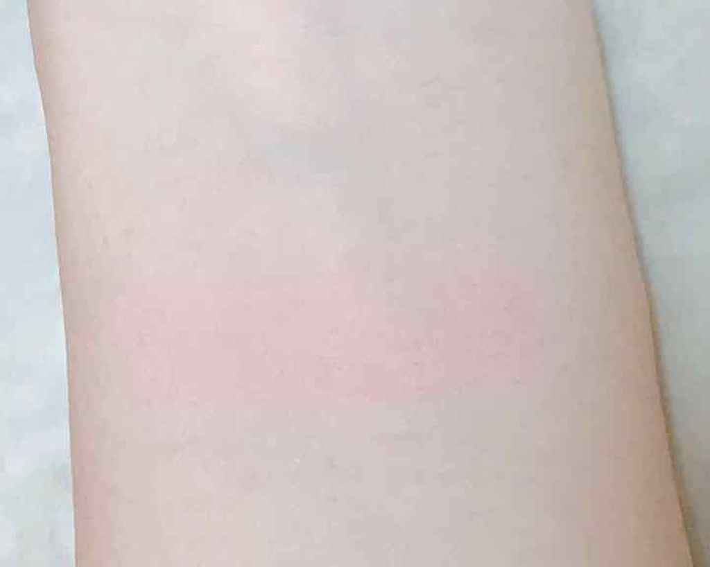 フォーエヴァージューシー オイルルージュ/JILL STUART/口紅を使ったクチコミ（3枚目）