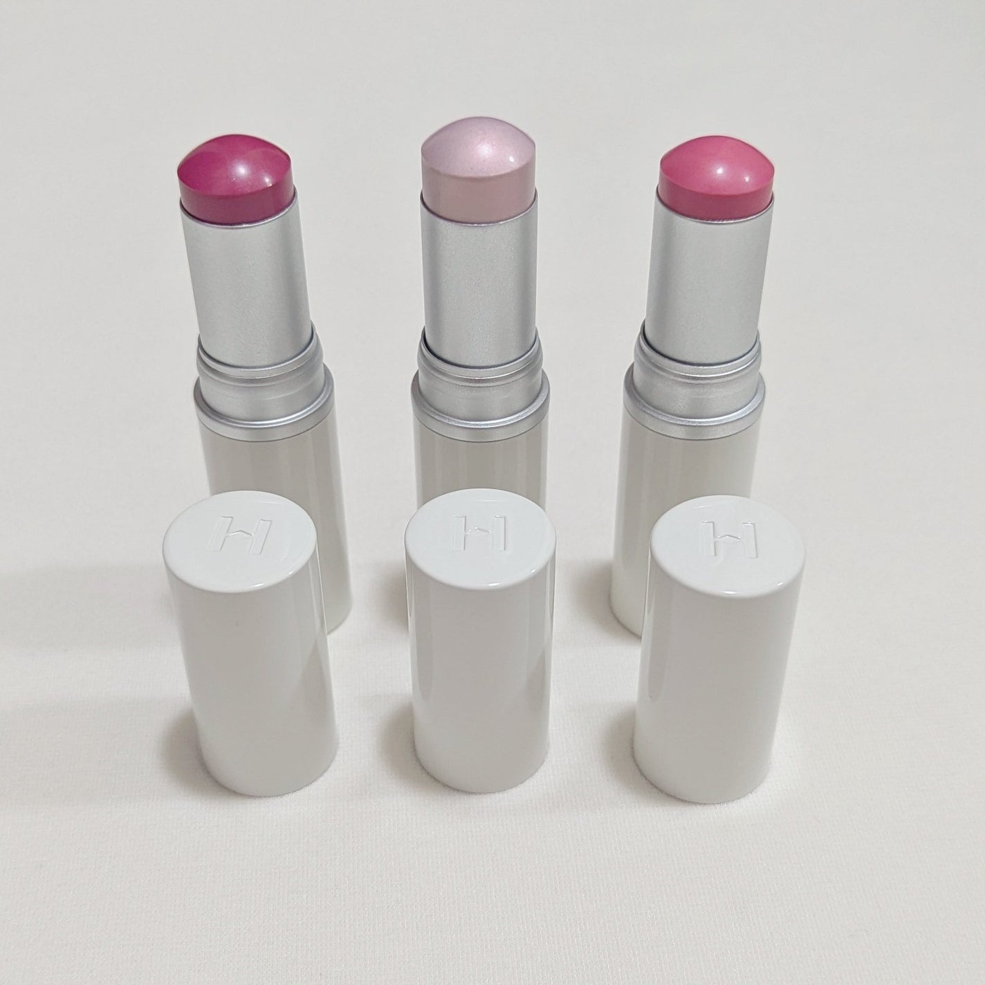 トゥルーディメンションラディアンスバーム/hince/スティックハイライトを使ったクチコミ(4枚目)