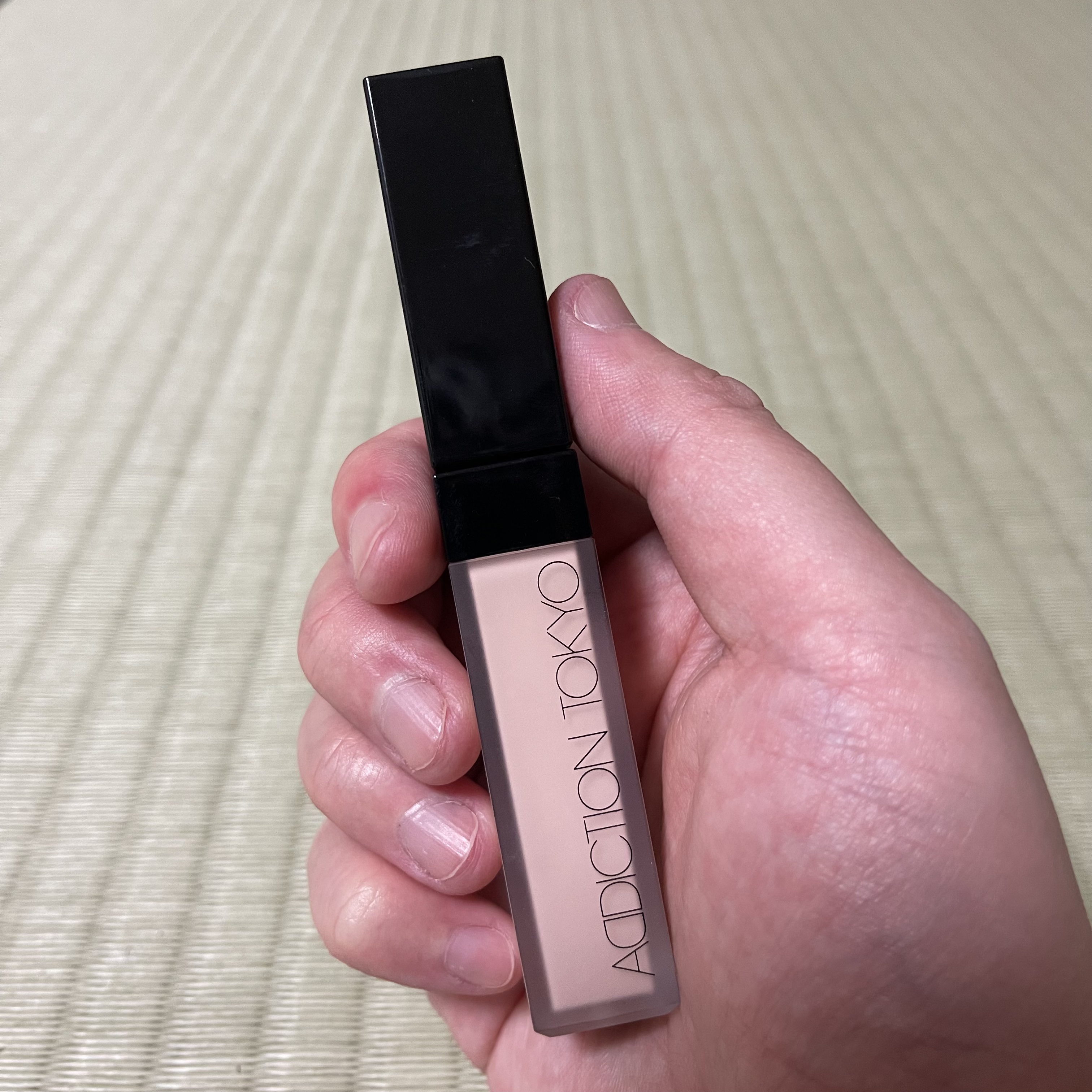 アディクション スキンリフレクト フィックス コンシーラー 001 Porcelain Pink/ADDICTION/リキッドコンシーラーを使ったクチコミ（3枚目）