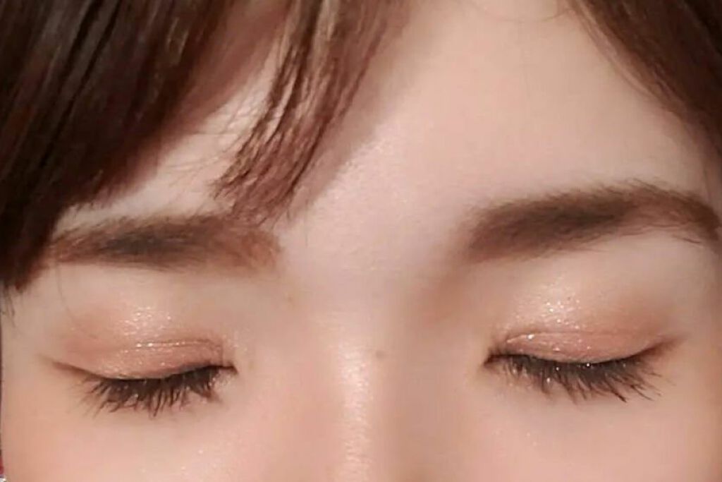 トーン タッチ アイズ/SUQQU/単色アイシャドウを使ったクチコミ(7枚目)