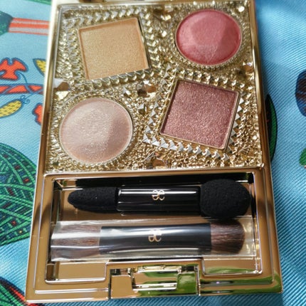 エレガンス ヌーヴェル アイズ/Elégance/アイシャドウパレットを使ったクチコミ(1枚目)