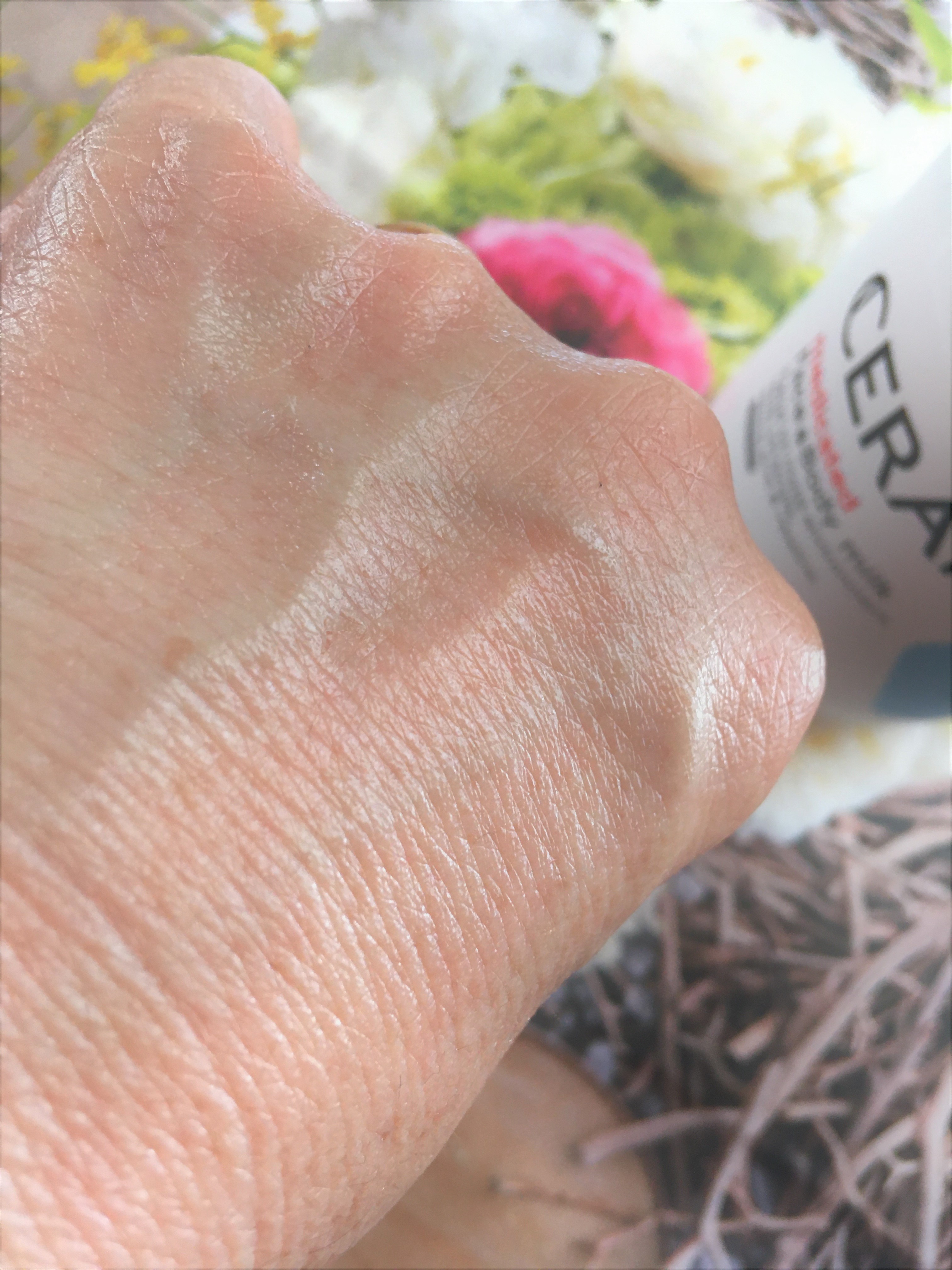 セラミエイド 薬用スキンミルク/セラミエイド/ボディミルクを使ったクチコミ（1枚目）