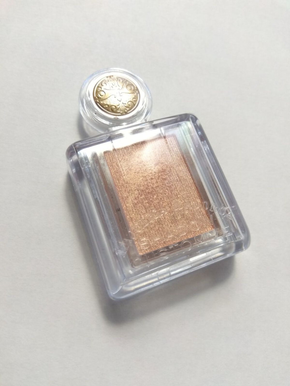 シャドーカスタマイズ/MAJOLICA MAJORCA/単色アイシャドウを使ったクチコミ（3枚目）