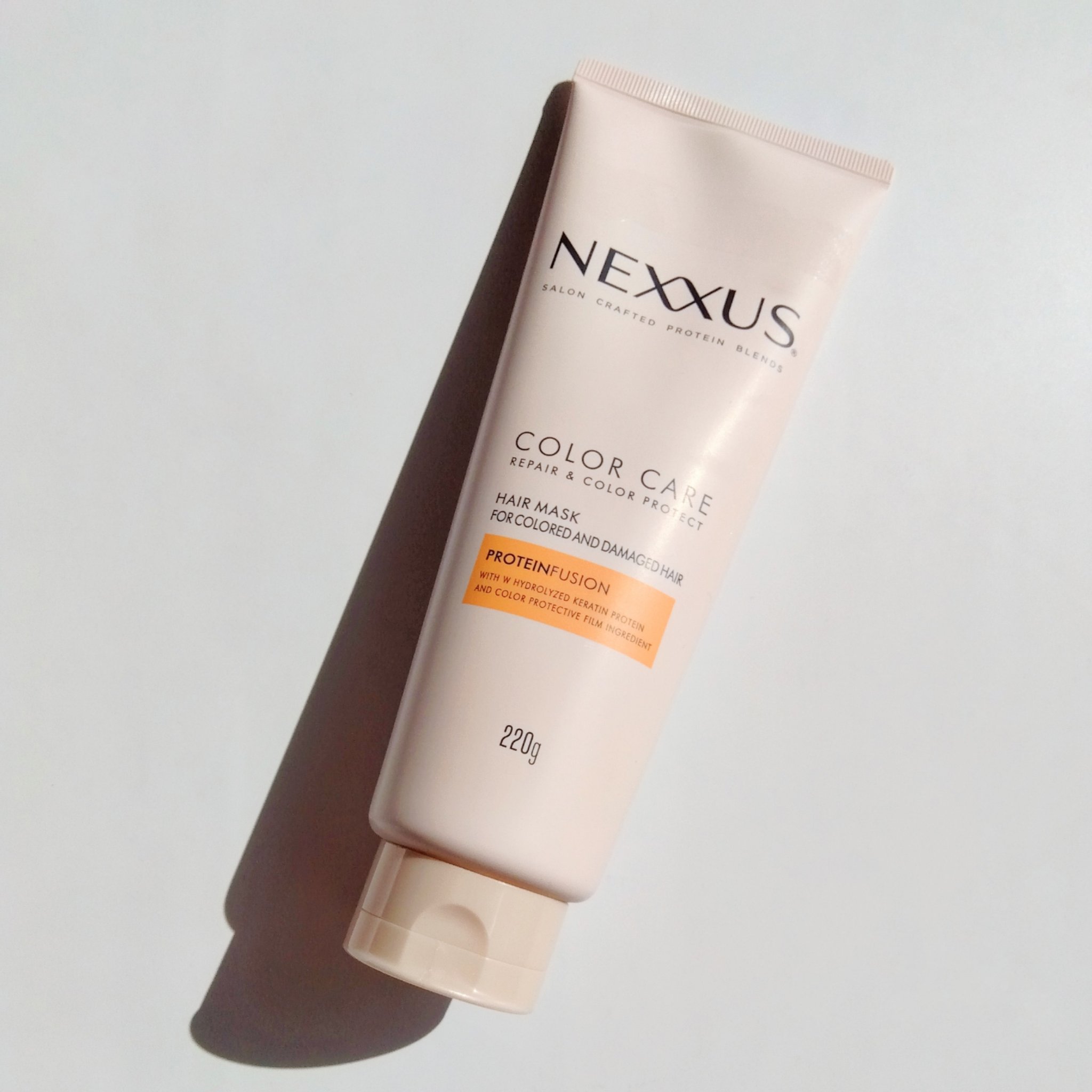 NEXXUS(ネクサス) ネクサス リペアアンドカラープロテクト 洗い流すトリートメント ヘアマスクのクチコミ「　＼触りたくなる色ツヤ長続き／

髪のカラー成分とタンパク質をぎゅっと閉じ込めるヘアマスク！
.....」（2枚目）