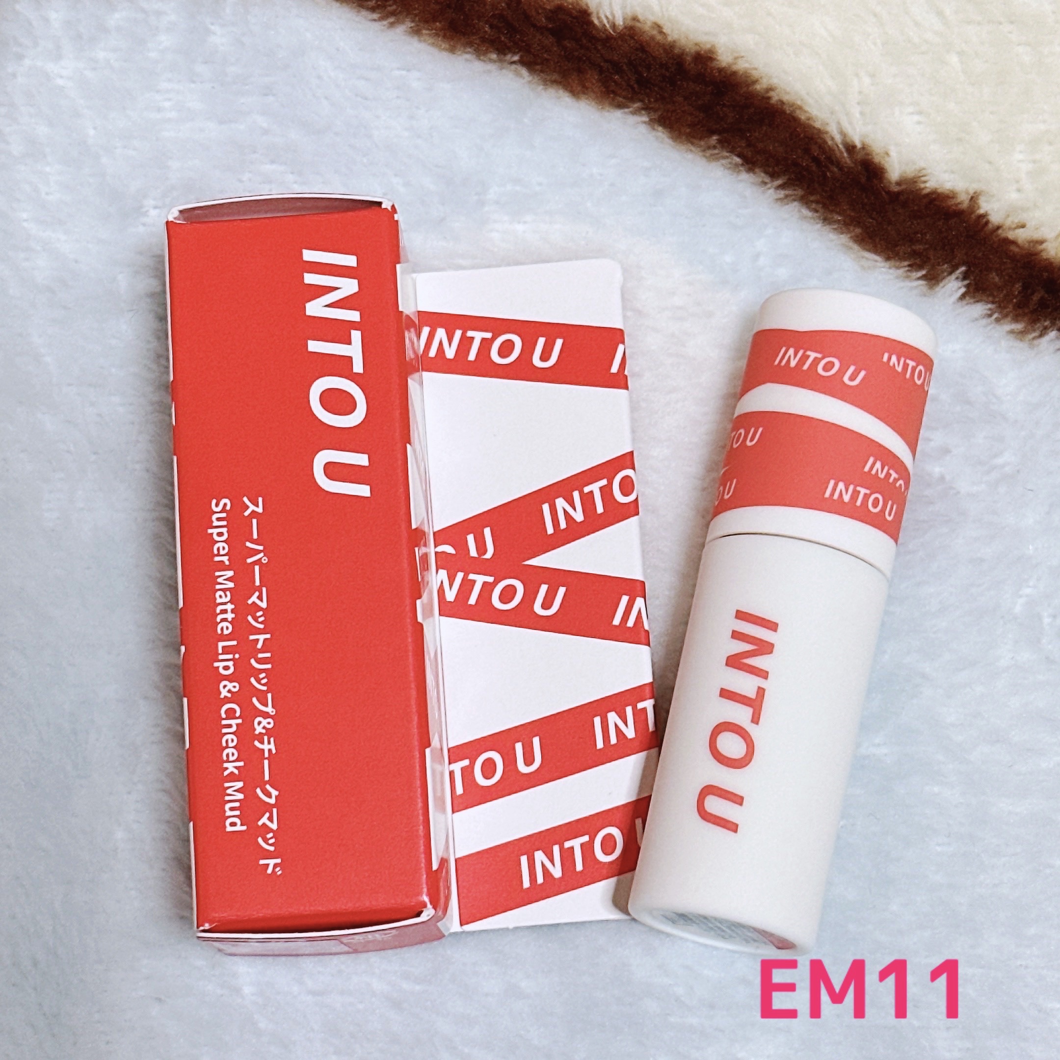 スーパーマットリップ＆チークマッド/INTO U/口紅を使ったクチコミ（1枚目）