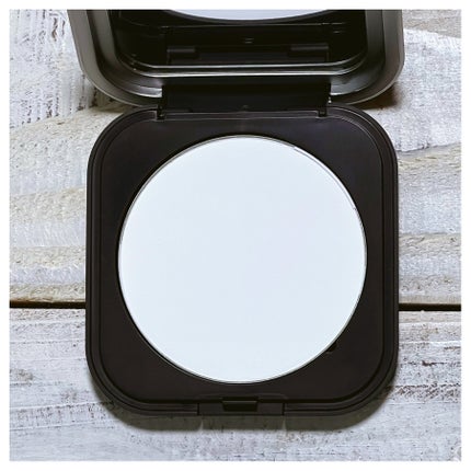 ウルトラHDプレストパウダー 01 トランスルーセント/MAKE UP FOR EVER/プレストパウダーを使ったクチコミ(2枚目)