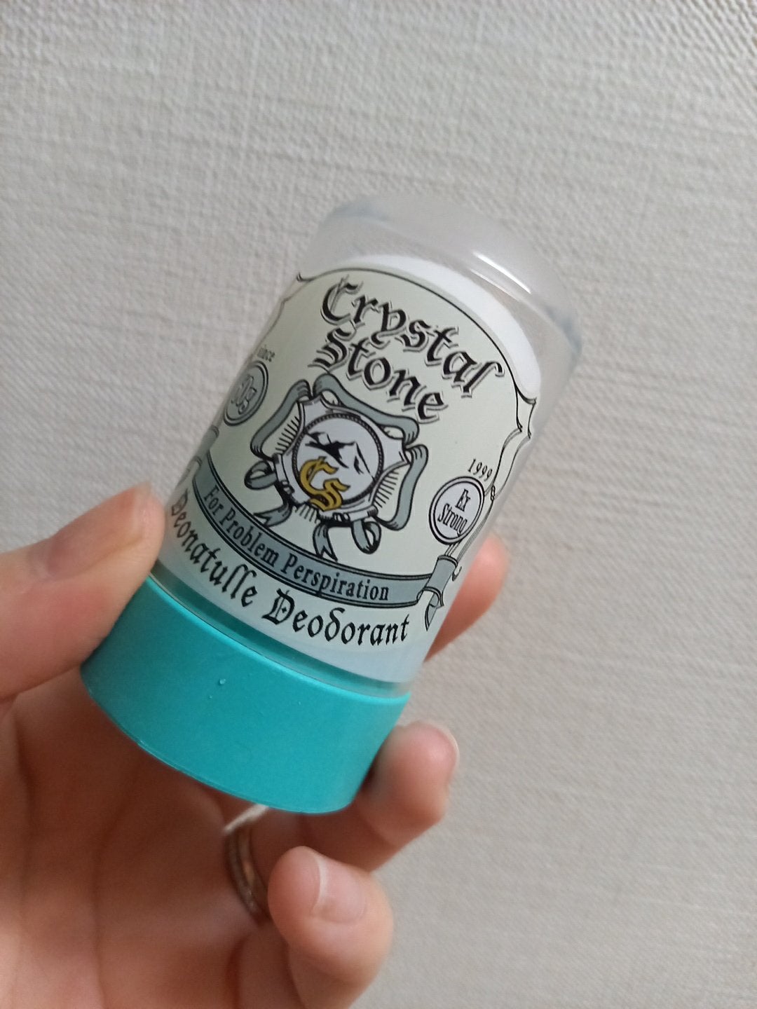 薬用クリスタルストーン Ⅽ/デオナチュレ/デオドラント・制汗剤を使ったクチコミ(3枚目)