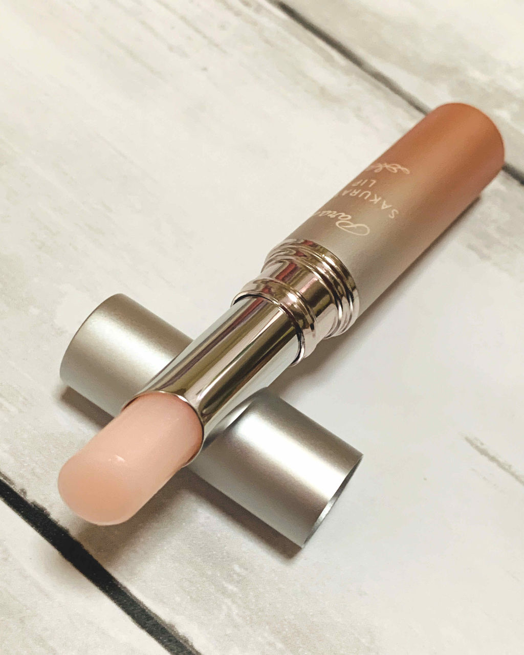 サクラヴェールリップ/パラドゥ/リップクリームを使ったクチコミ（3枚目）