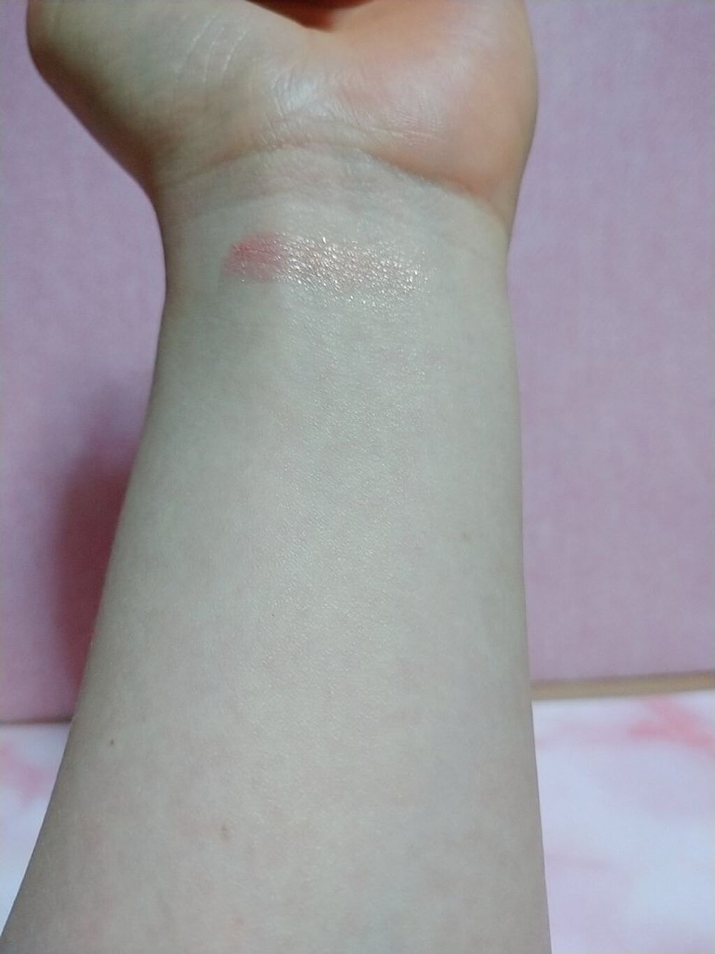 アイコニックルック アイシャドウ S104 lots of happiness/JILL STUART/単色アイシャドウを使ったクチコミ（3枚目）