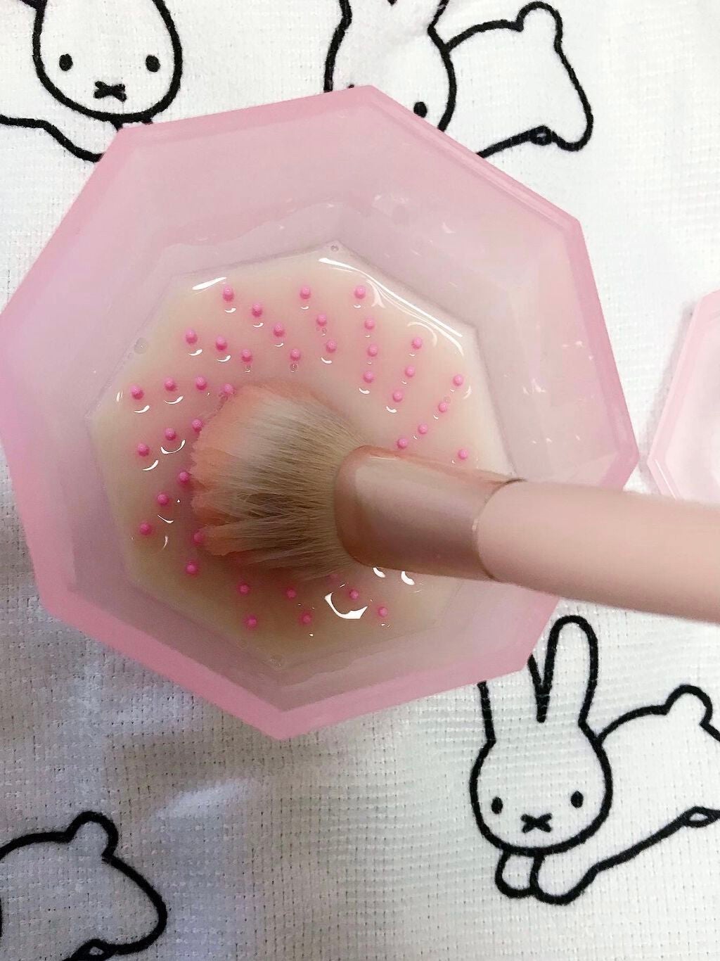 すみれ on LIPS 「 nice👍プチプラブラシケア✨daiso#メイクブラシクリー..」(2枚目)