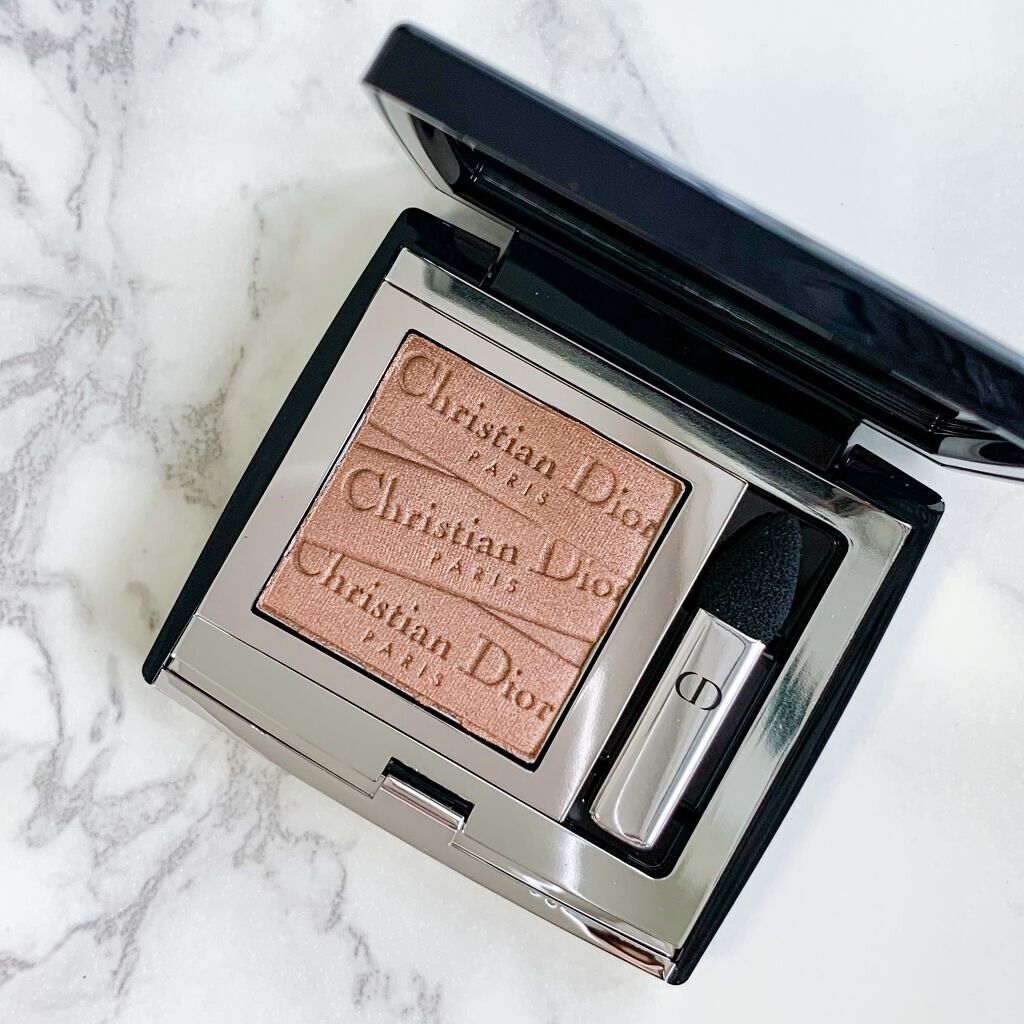 モノ クルール クチュール 573 ヌード ドレス/Dior/単色アイシャドウを使ったクチコミ（3枚目）