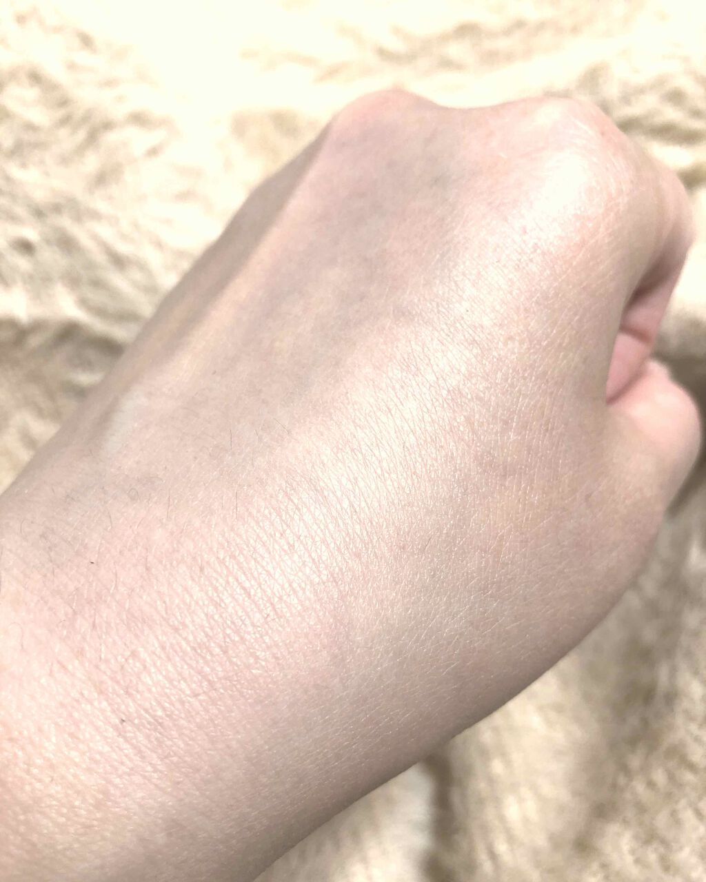 パラソーラ ネオイルミスキン UV エッセンス LV 【ネオイルミ ラベンダー】/パラソーラ/日焼け止め・UVケアを使ったクチコミ（3枚目）