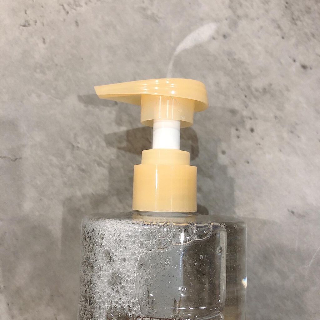 ボタニカルボディウォッシュ フルーティミュゲの香り/NICE ＆ QUICK/ボディソープを使ったクチコミ（3枚目）