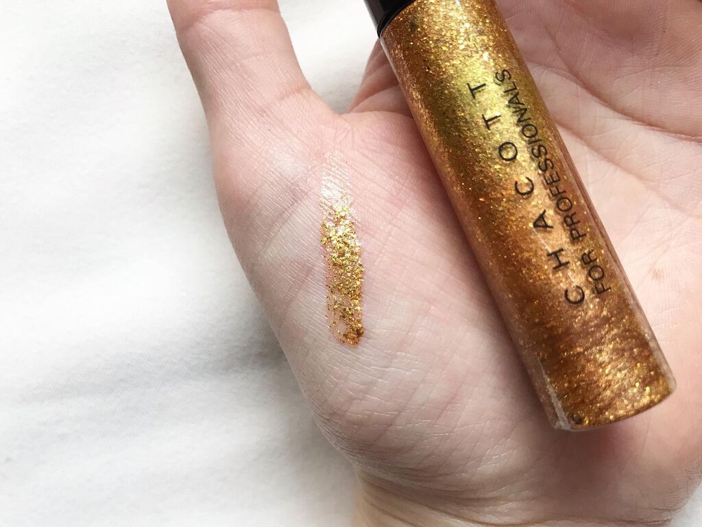 メイクアップカラーバリエーション ラメグリッター 747 ゴールド/チャコット・コスメティクス/グリッターを使ったクチコミ（2枚目）