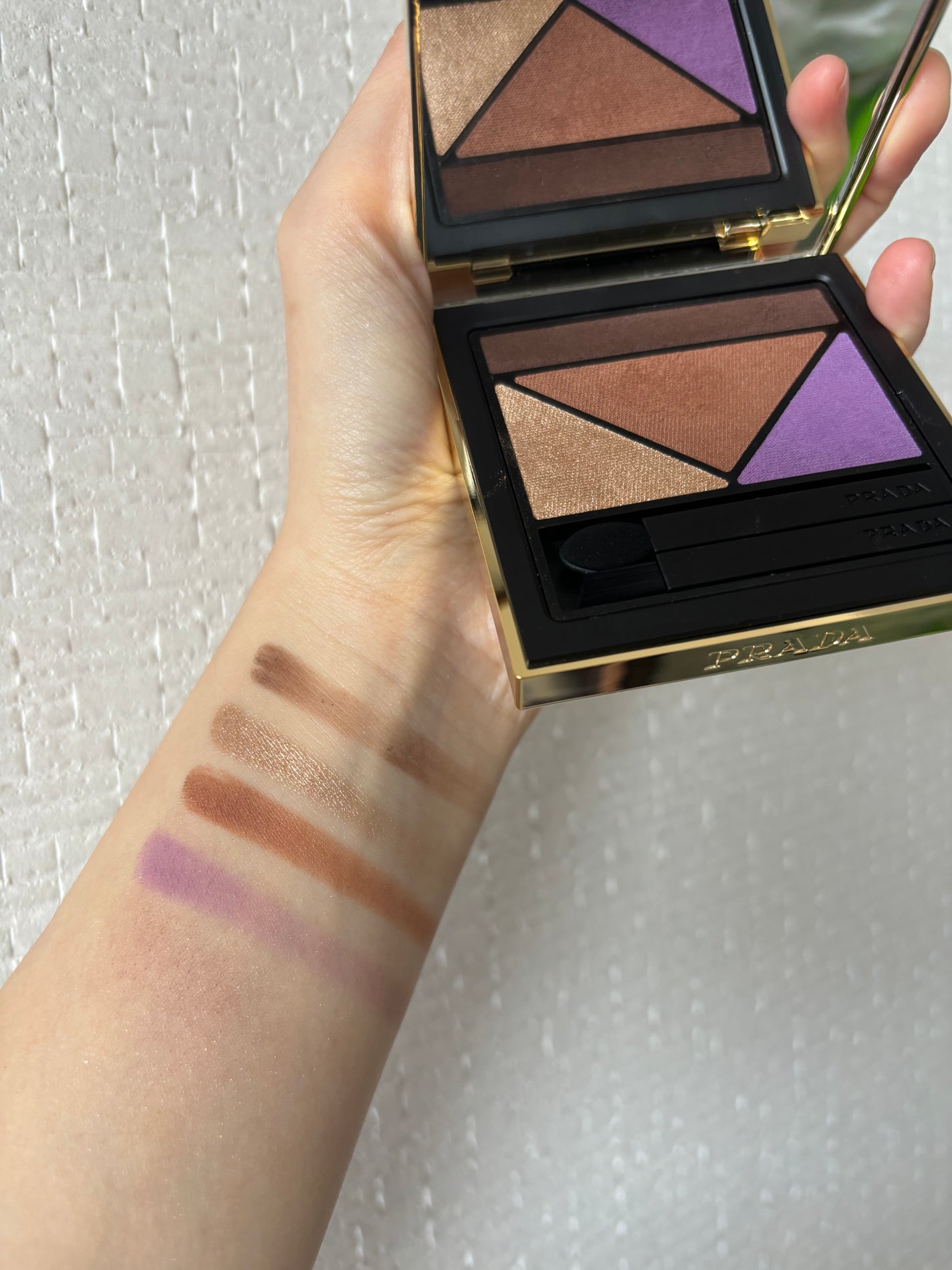 ダイメンションズ マルチエフェクト アイシャドウ/PRADA BEAUTY/アイシャドウパレットを使ったクチコミ(7枚目)