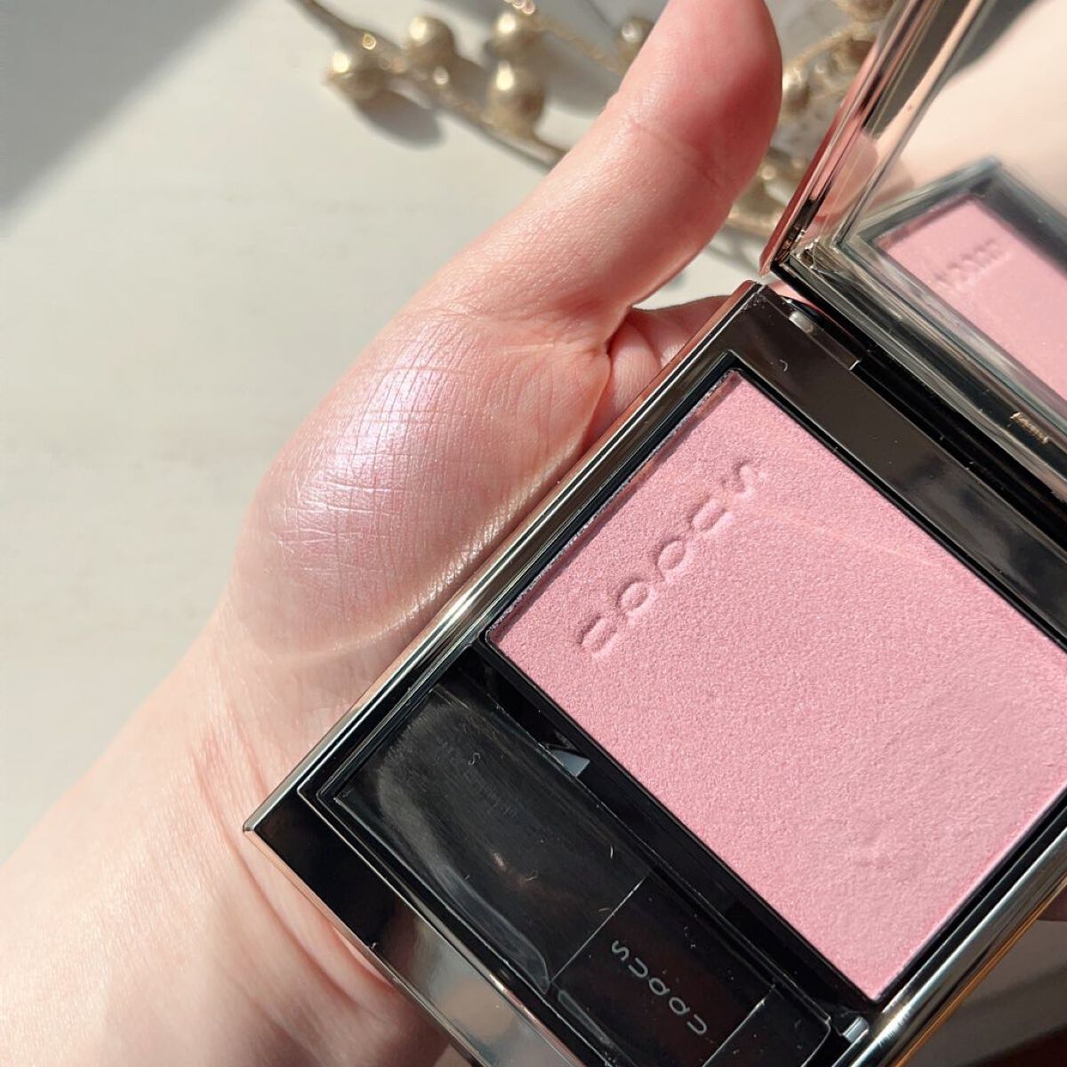 メルティング パウダー ブラッシュ/SUQQU/パウダーチークを使ったクチコミ(2枚目)