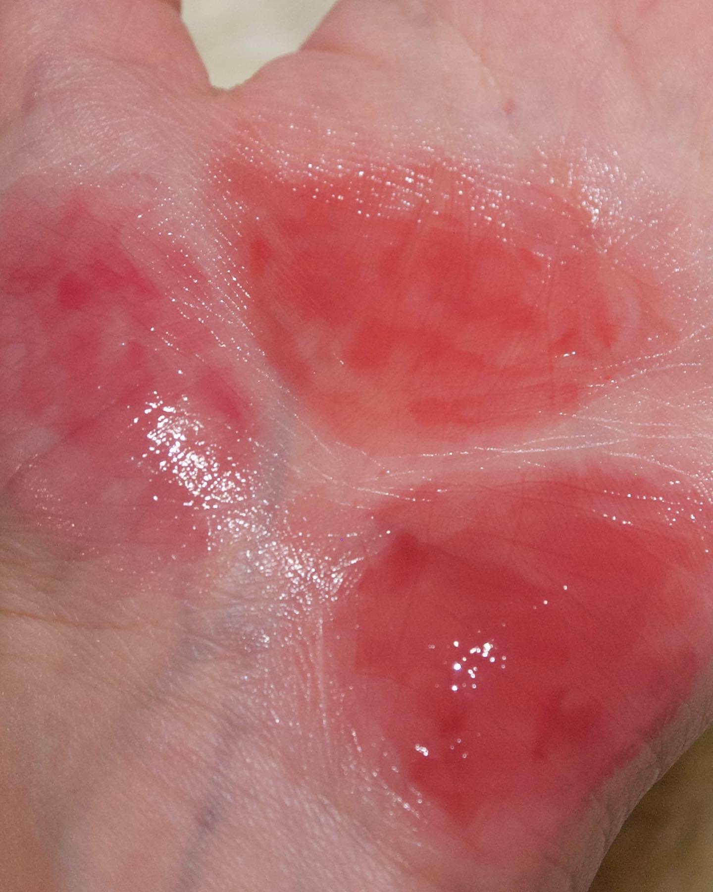 メルティングキャンディーバーム/dasique/口紅を使ったクチコミ（3枚目）