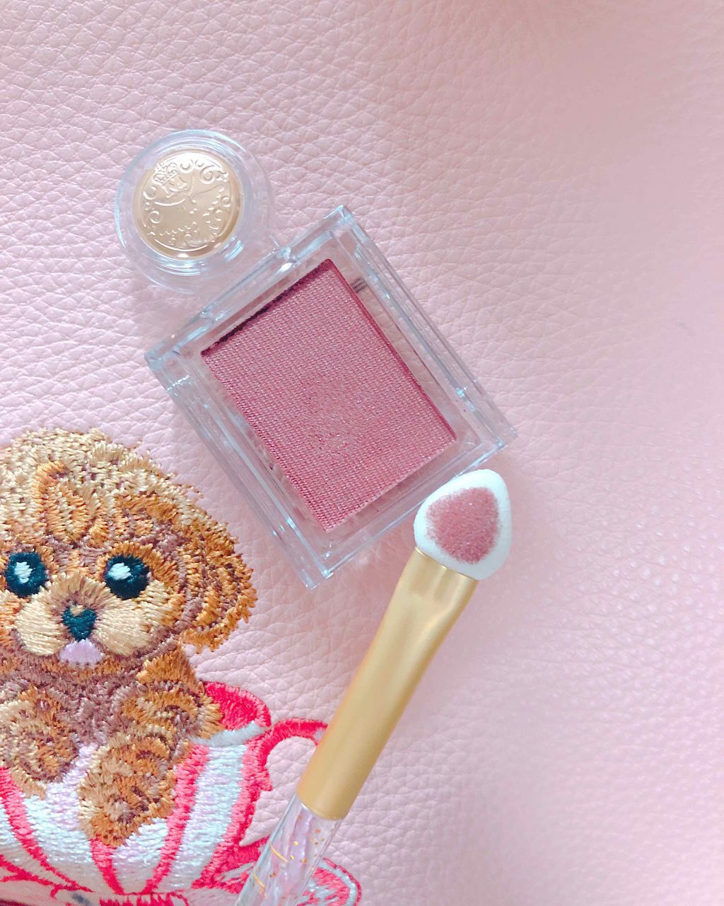 シャドーカスタマイズ/MAJOLICA MAJORCA/単色アイシャドウを使ったクチコミ（1枚目）