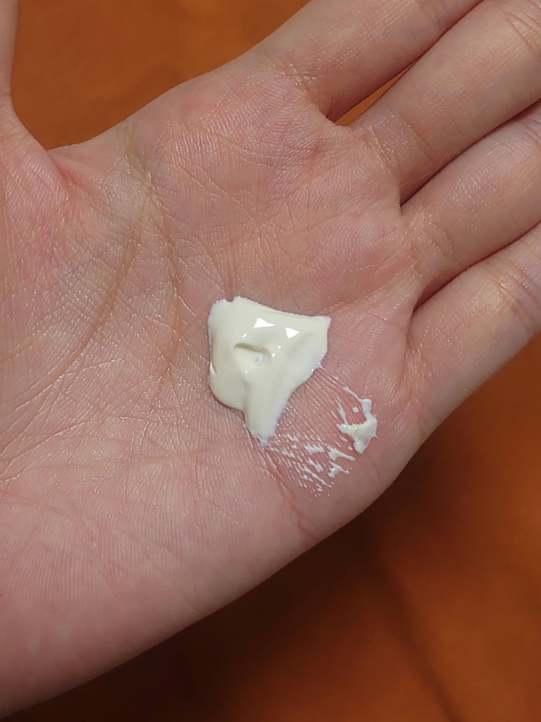 パンテカーミング サンクリーム/manyo/日焼け止めクリームを使ったクチコミ（2枚目）