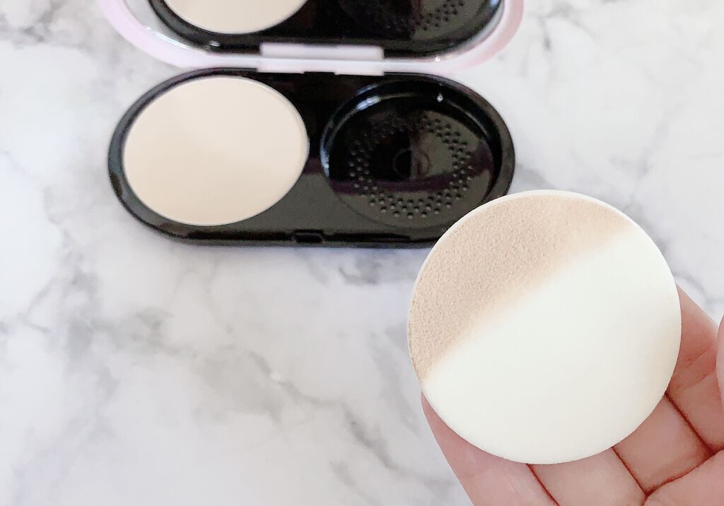 ライトフル C３ ナチュラル シルク パウダーファンデーション NC30/M・A・C/パウダーファンデーションを使ったクチコミ（3枚目）