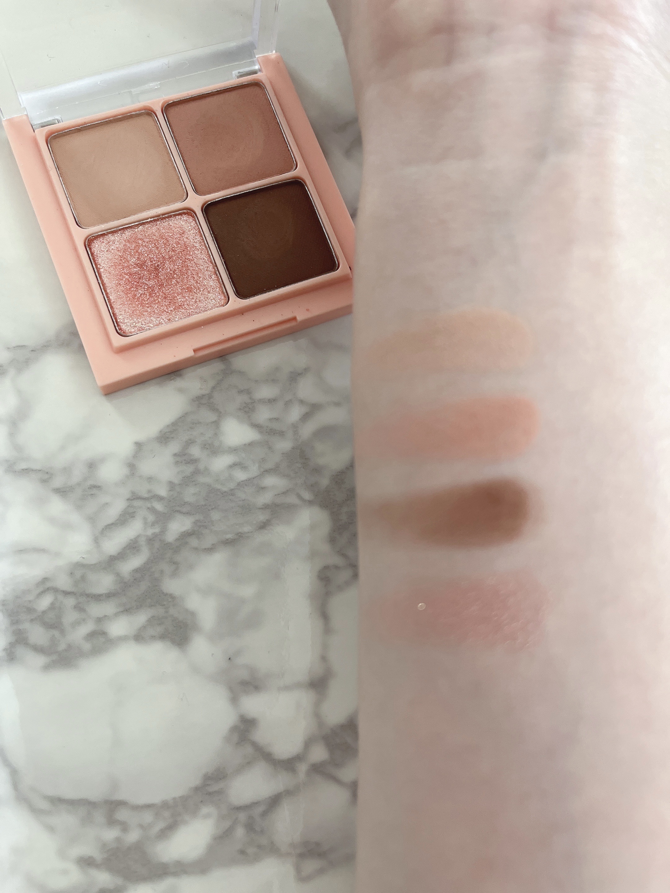 ベターザンアイズ/rom&nd/アイシャドウパレットを使ったクチコミ（2枚目）