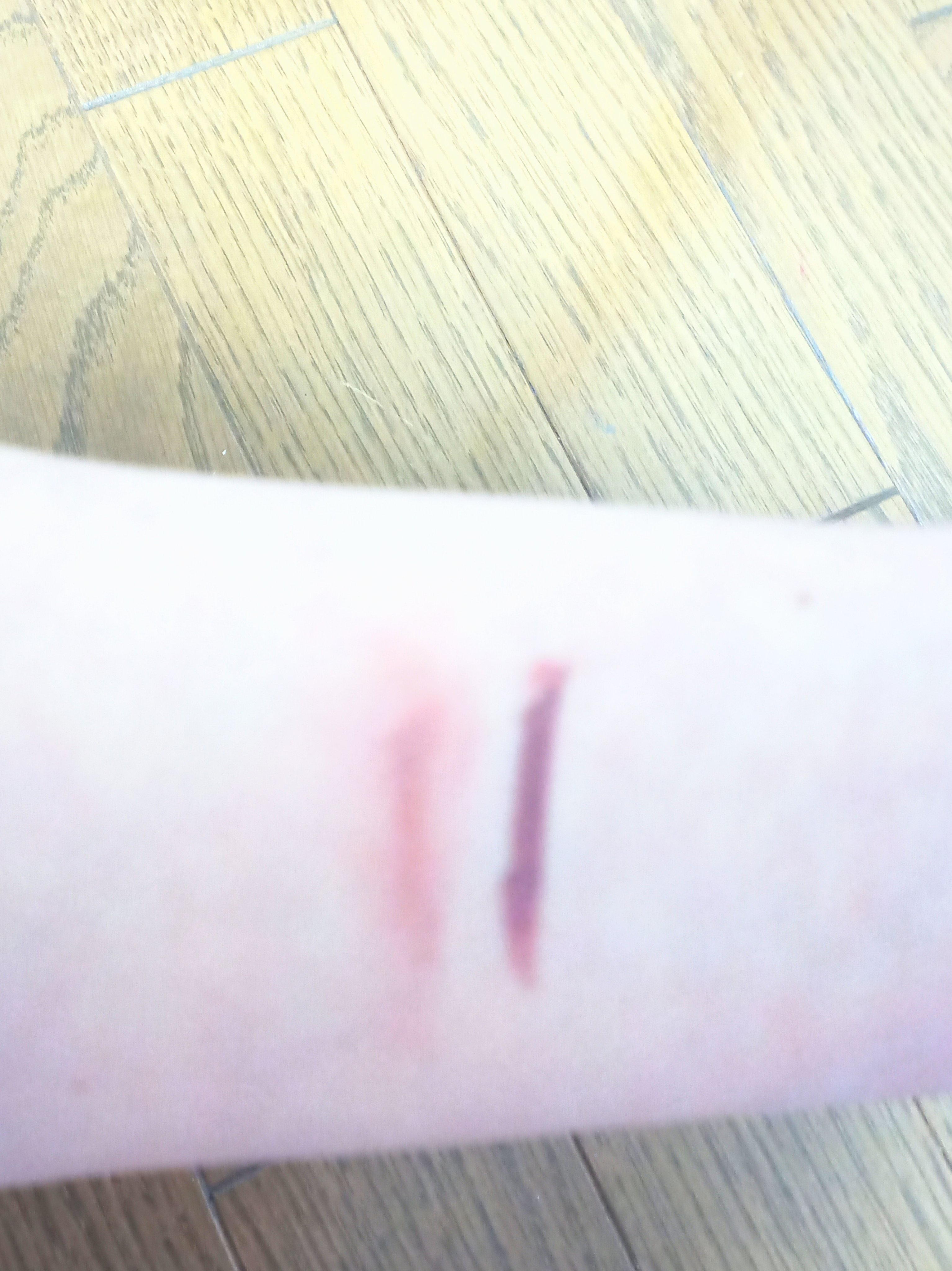 ラスティング フィニッシュ エグザジェレート リップライナー 018 ローズアディクション/リンメル ロンドン/リップライナーを使ったクチコミ（1枚目）