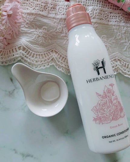 ハーバニエンス シャンプー・コンディショナー(グリーンローズ)/HERBANIENCE/市販シャンプーを使ったクチコミ(3枚目)