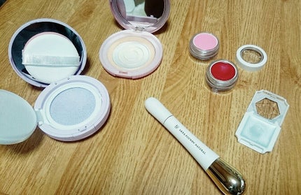 プレシャスミネラル マジカル エニークッション/ETUDE/化粧下地を使ったクチコミ(2枚目)