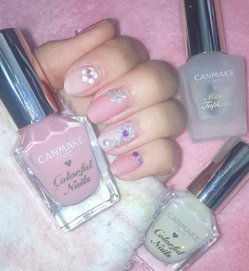 カラフルネイルズ/キャンメイク/マニキュアを使ったクチコミ（1枚目）