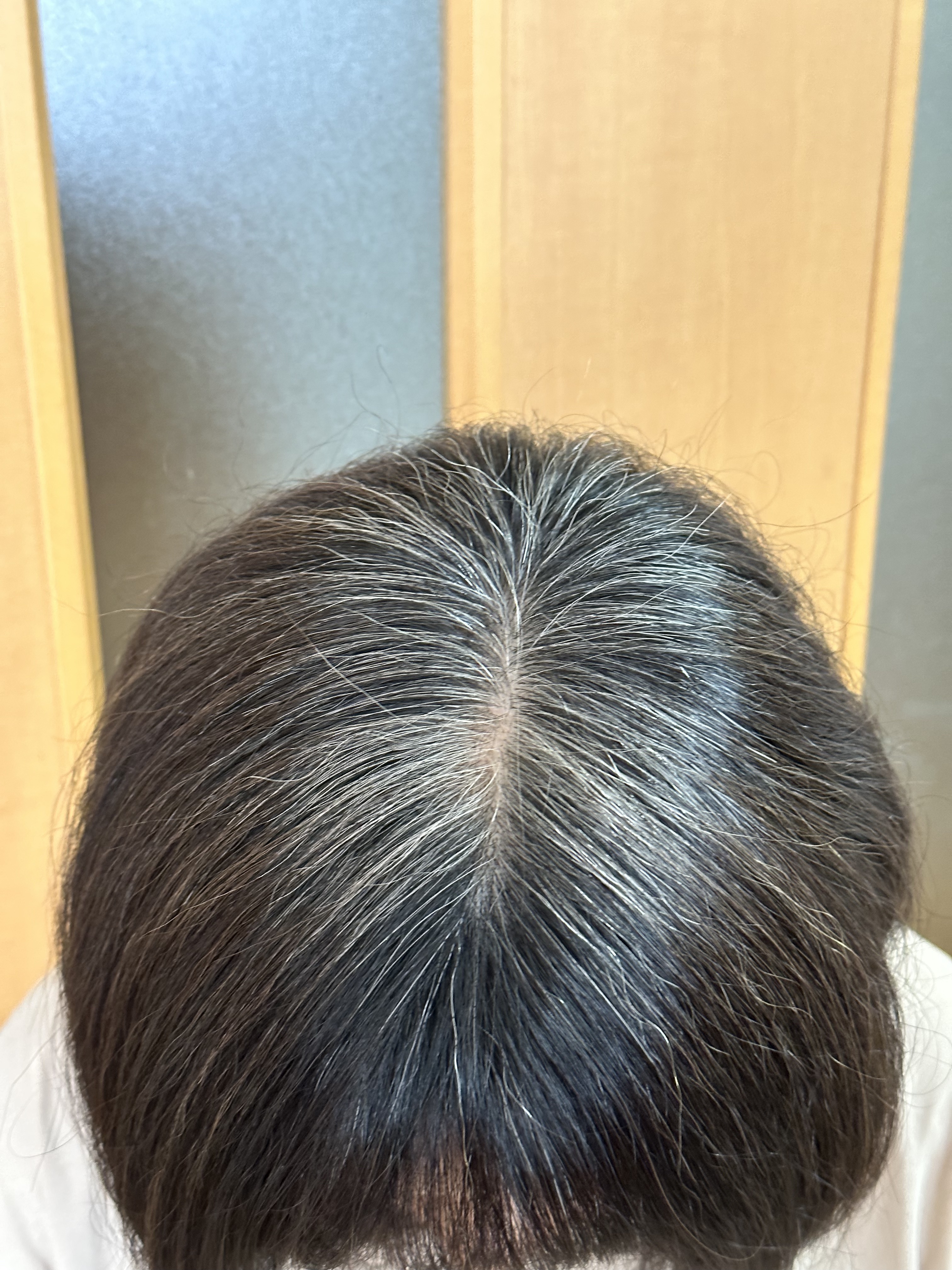 オレオリュクス 8A シャンパンアッシュブラウン/ロレアル パリ/ヘアカラーを使ったクチコミ（3枚目）