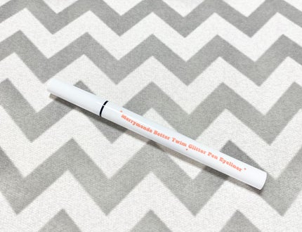 ベタートゥイムグリッターペンアイライナー/Merrymonde/リキッドアイライナーを使ったクチコミ(4枚目)