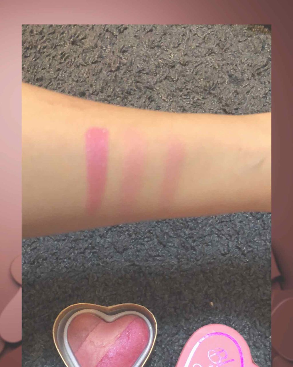 ブラッシング ハート/MAKEUP REVOLUTION/パウダーチークを使ったクチコミ(1枚目)