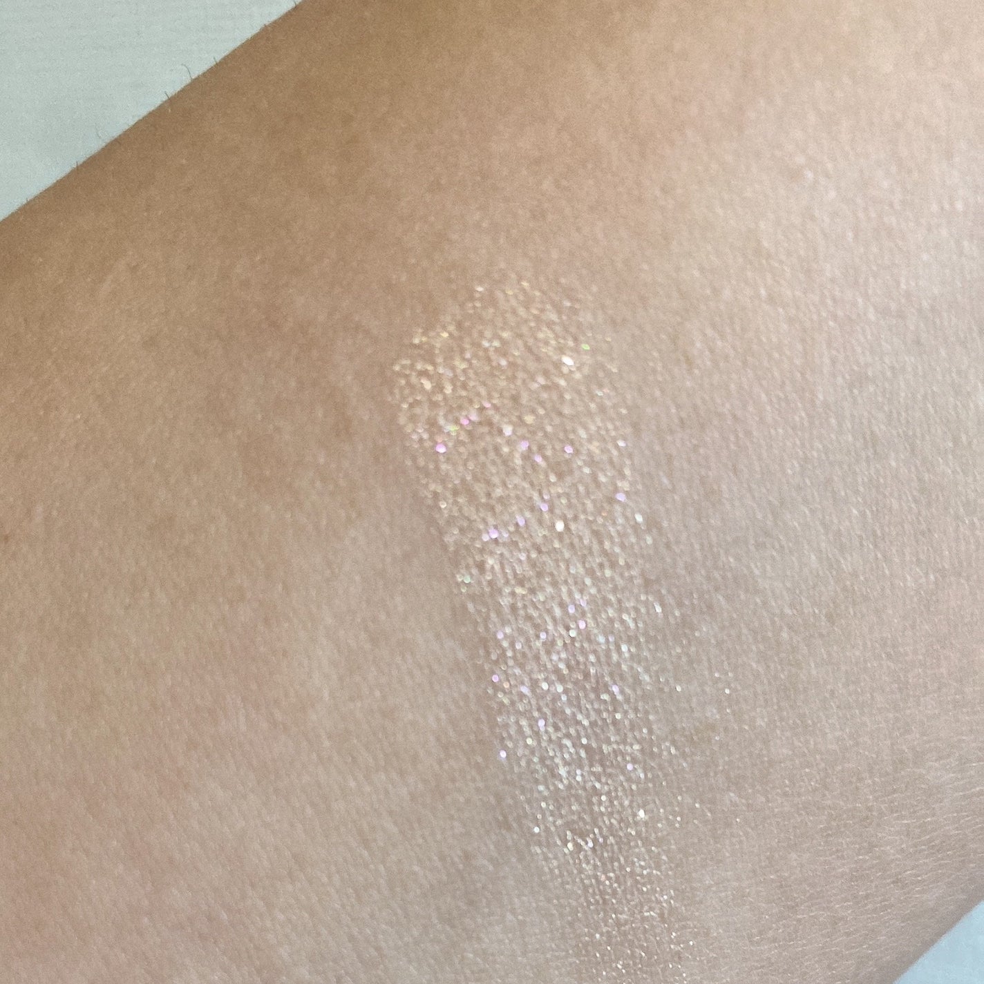 ダズルシャドウ/M・A・C/単色アイシャドウを使ったクチコミ(3枚目)