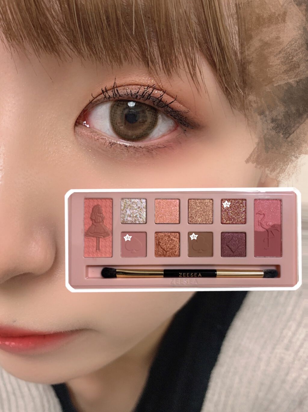 アリスドリームランドシリーズ 12色アイシャドウパレット(ZEESEA×大英博物館)/ZEESEA/アイシャドウパレットを使ったクチコミ(2枚目)