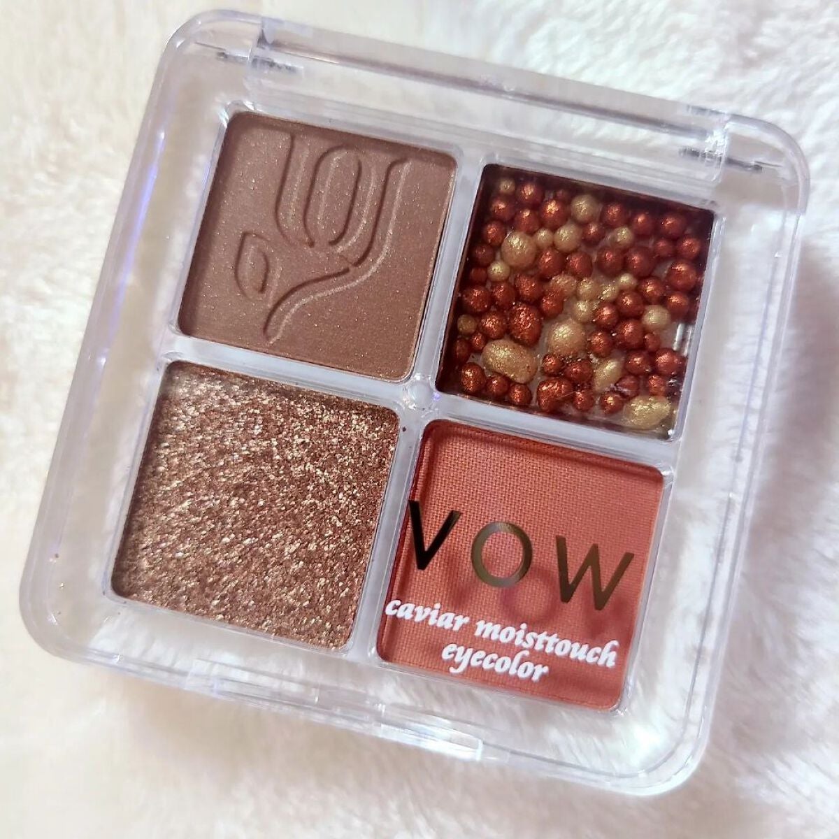 キャビアモイストタッチアイカラー /VOW/アイシャドウパレットを使ったクチコミ(2枚目)