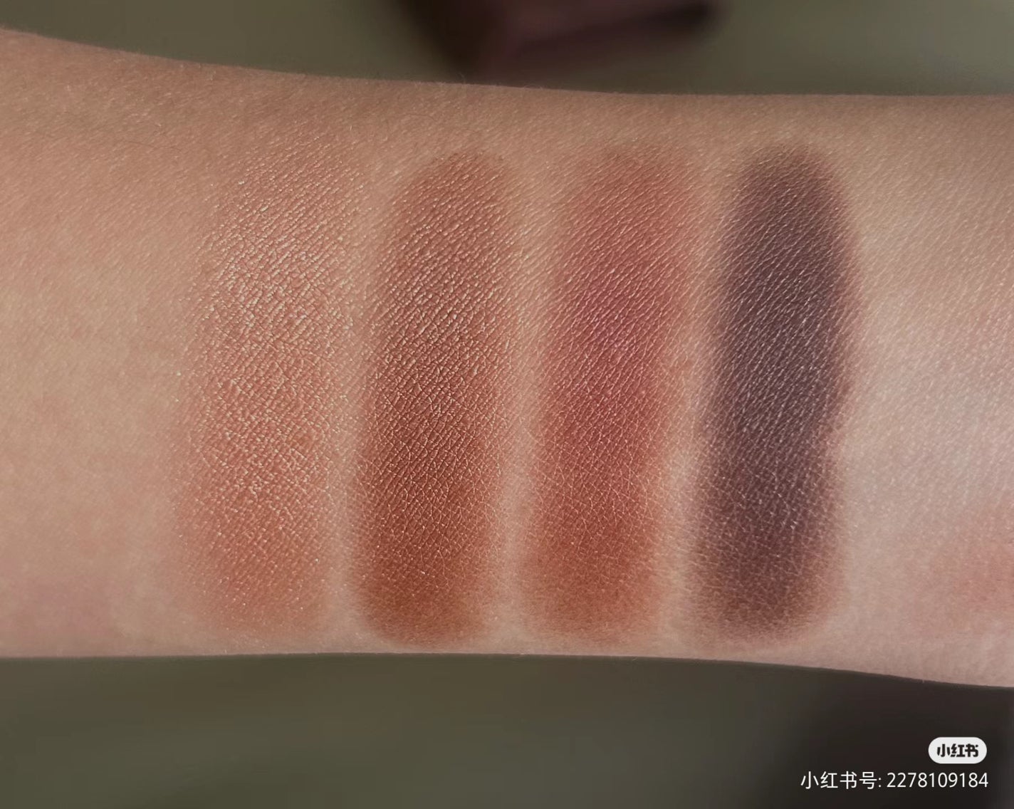 アイ カラー クォード/TOM FORD BEAUTY/アイシャドウパレットを使ったクチコミ(3枚目)