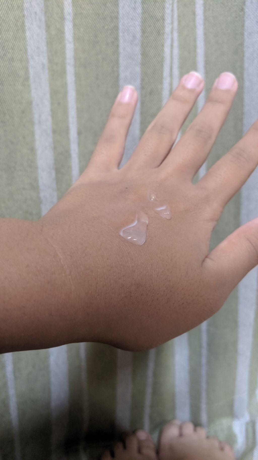 フェイスピーリングジェル ピーチの香り/DAISO/ピーリングを使ったクチコミ（2枚目）