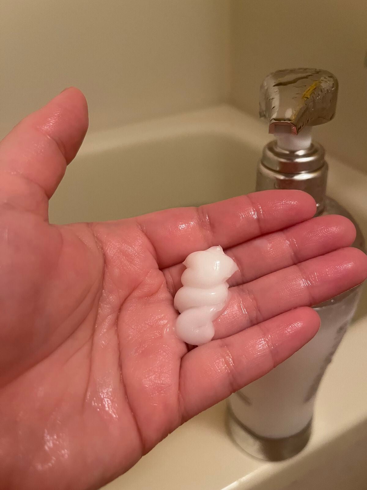 ナイトリペア シャンプー/ヘアトリートメント/THERATIS/シャンプー・コンディショナーを使ったクチコミ(2枚目)