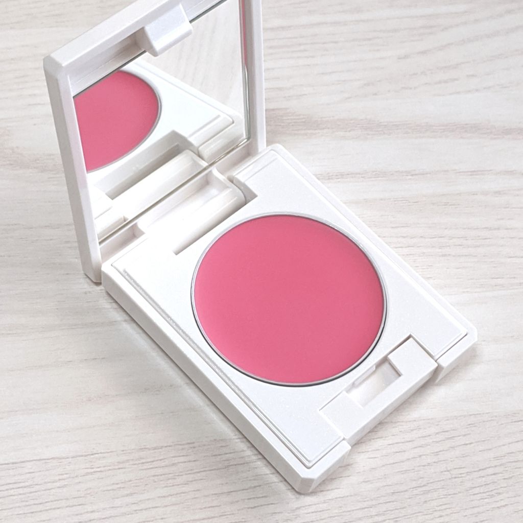 メスメリック リップスティック/CHICCA/口紅を使ったクチコミ(3枚目)