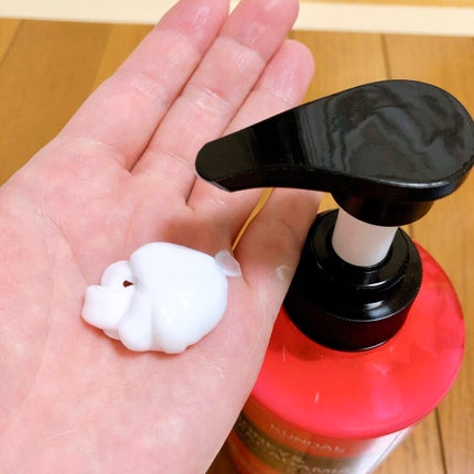 モイスチャーボディローション/KUNDAL/ボディローションを使ったクチコミ(2枚目)